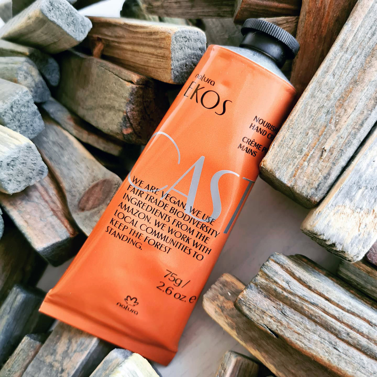 Castanha ekos de Natura Handcreme