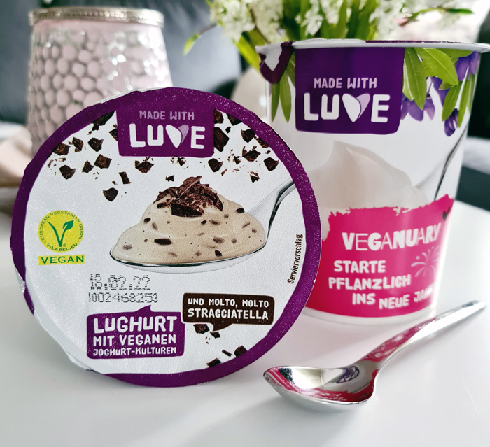 MADE WITH LUVE Lughurt