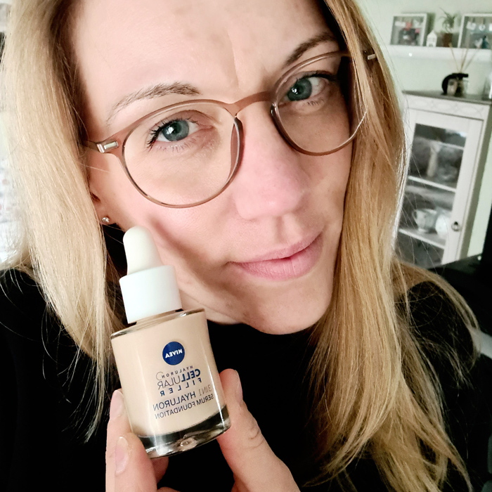 NIVEA Cellular 3IN1 HYALURON SERUM FOUNDATION