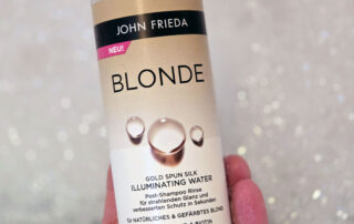 Gold Spun Silk Illuminating Water